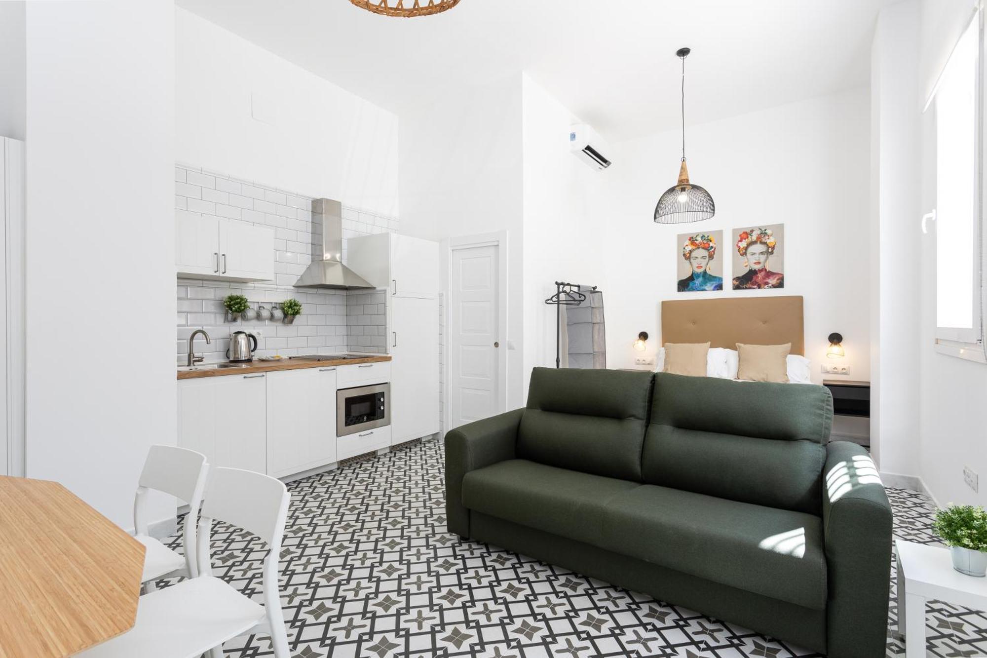 Holidays2Malaga Picasuss Loft New Built Close Huelin Beach And Promenade エクステリア 写真